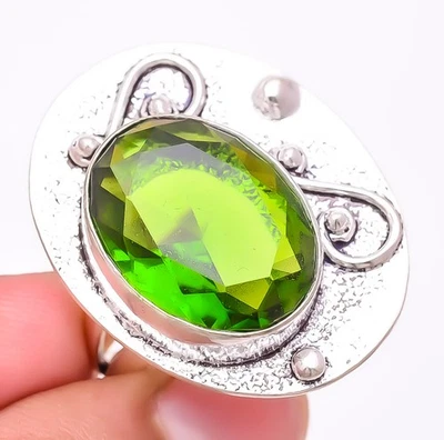 Burmese Peridot Gemstone Silver Plated Jewelry Ring s.7.5 S2610 - Image 1 of 4
