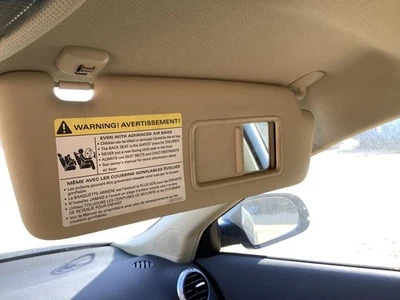 Passenger Right Sun Visor Illuminated Fits 06-13 AUDI A3 4586241 Foto 1 de 4