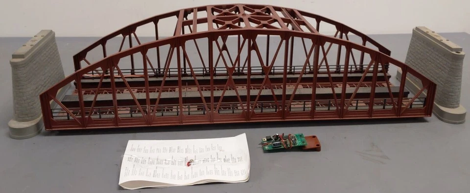 MTH 40-1109 O Gauge 2-Track Steel Arch Bridge EX - Image 1 of 4