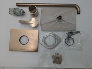 Delta T14253 Vero Monitor 14 Series Single Function Pressure - Champagne Bronze - Picture 1 of 3