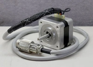 Sanyo Denki 103H546-0440 StepSyn Stepping Motor New - Picture 1 of 4