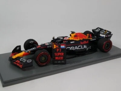 Spark Red Bull RB19 #1 Verstappen Winner British World Champion 2023 1/18 18S902 - Immagine 1 di 3