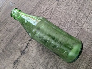 Vintage  7UP SODA POP Embossed Green Glass 10 oz Glass Bottle 1970s - Picture 1 of 9