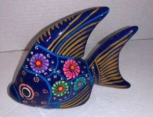 Pez de cerámica TERRA COTTA MEXICANO DE COLORES BRILLANTES - Escultura de pez - Imagen 1 de 9