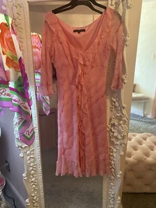 Parallel  - Bild 1 von 2