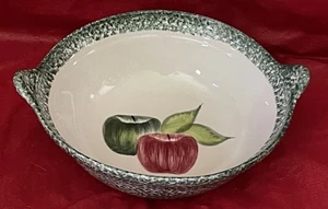 Rare Laurie Gates 1996 Serving Fruit Bowl Handled Apple Green Country Life 11" - Picture 1 of 9