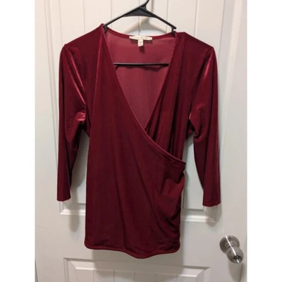 Blusa Express Rojo Terciopelo Elegante Informal Color Vino Envolvente Top Lazo Atrás Talla L Foto 1 de 4