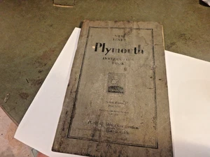 3W- 1930 edition - NEW FINER PLYMOUTH instruction book- 79 pages -complete - Foto 1 di 3