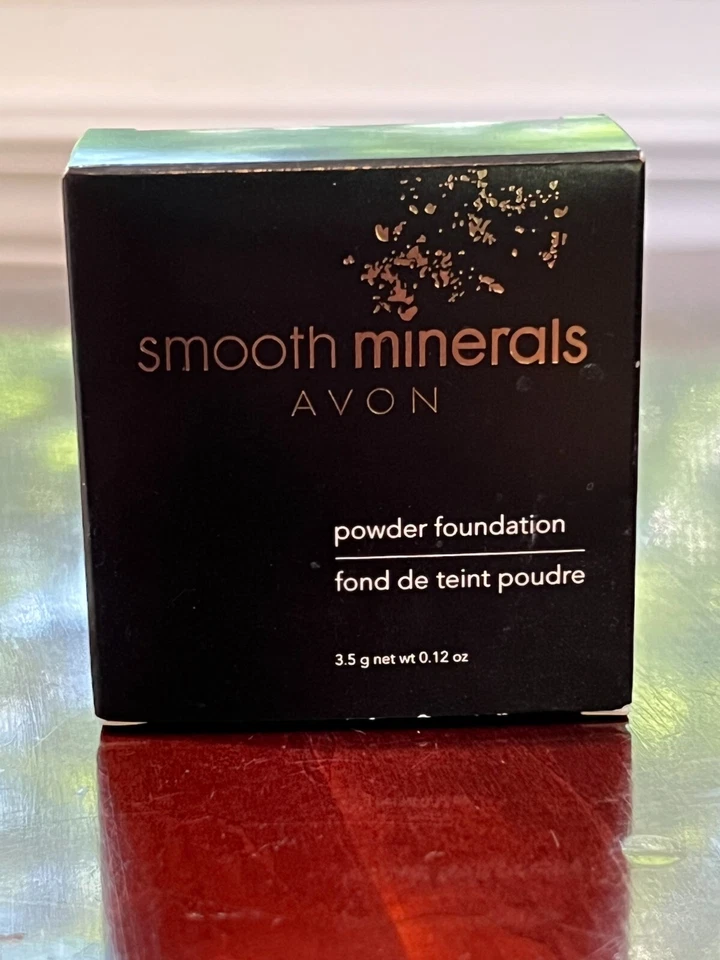 NEW - AVON Smooth Minerals Powder Foundation - Bronze M301 - SEALED w BOX - Image 1 of 4