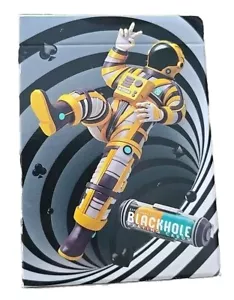 Carte da gioco Blackhole (edizione limitata 1 di 5000) di Riffle Shuffle - Foto 1 di 6