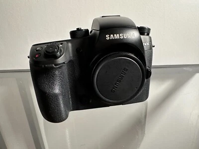 Samsung NX1 28,2MP Body DSLR Kamera 4K in gute Zustand mit OVP - Bild 1 von 4