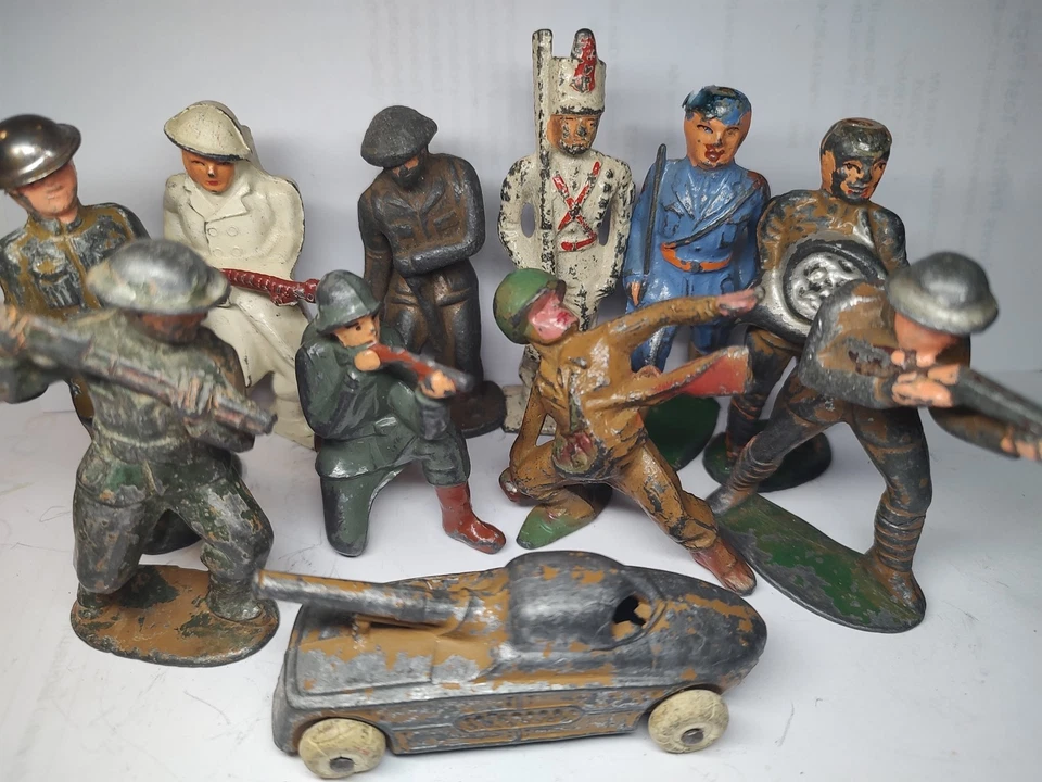 toy soldiers pre 1970 lot 11 - Image 1 of 3