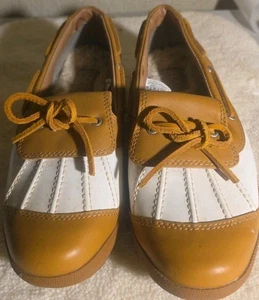 Scarpe UGG Ashdale NUOVE donna taglia 9 bianco marrone pelle anatra 1000380 LEGGI - Foto 1 di 10