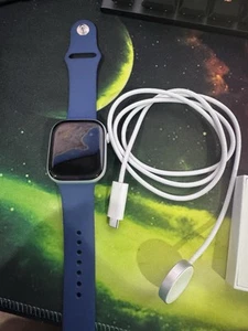 Apple Watch Series 10 A2999 MWWQ3LW/A 46mm GPS bracelet denim argenté sans boîte - Photo 1 sur 3
