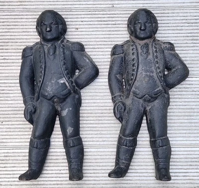 Montantes antiguos de latón fundido de George Washington sin palanquillas Foto 1 de 4