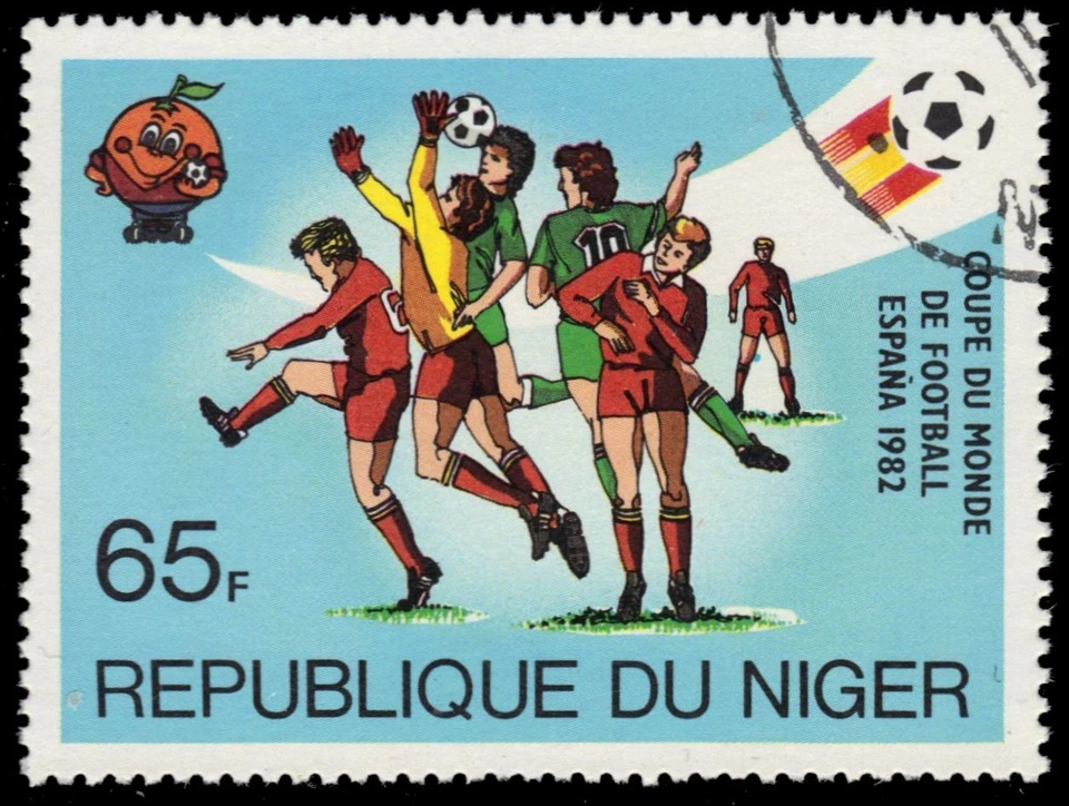 NIGER 558 (Mi768) - Campeonato Mundial de Fútbol España '82 (pa89550) Foto 1 de 1