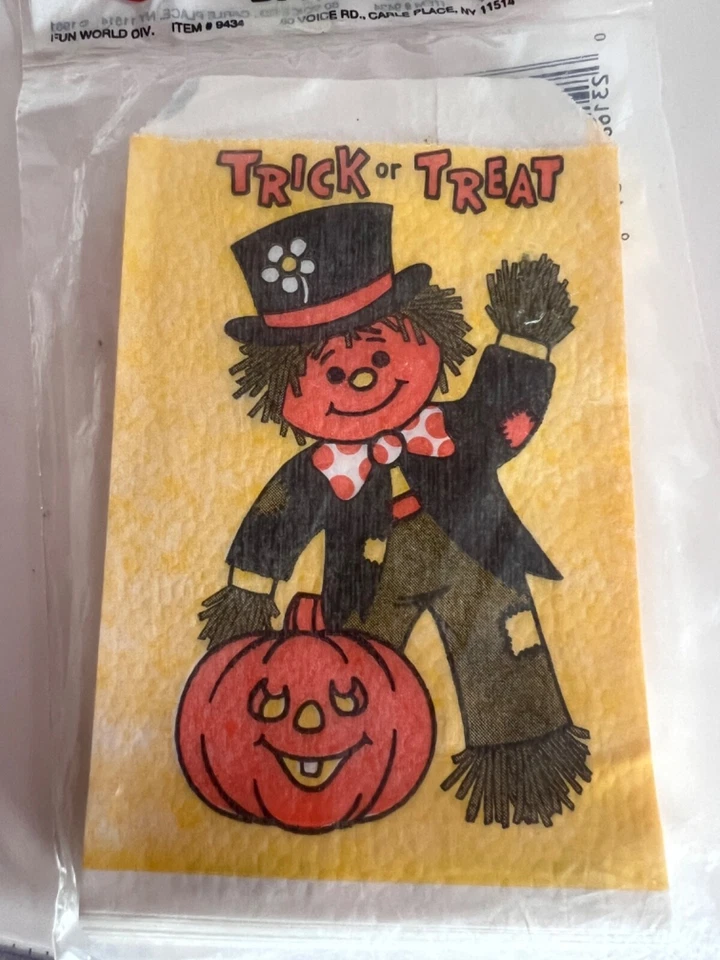 30 Vintage Halloween Spider Trick or Treat Bags Paper Fun World