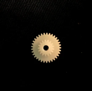 1pcs Replacement Gear for Sony D-15 D-25 D-9 D-99 D-82 D-88 D-555 D-Z555 Discman - Picture 1 of 4