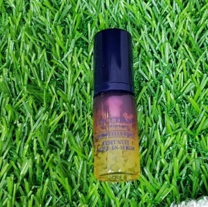 Aceite en suero L'Occitane Immortelle Overnight Reset - MINI - 5 ML/.16 oz - Imagen 1 de 3