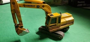 Ertl Custom Weathered Excavator - Picture 1 of 2