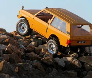 MN MODEL 1:12 First Generation Range Rover MN-168 SUV RC Crawler ; Yellow - Picture 1 of 4