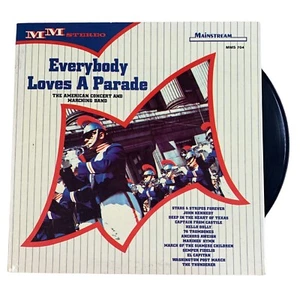 Everybody Loves A Parade American Band 12" Vinyl Record Vintage LP Military - Picture 1 of 20
