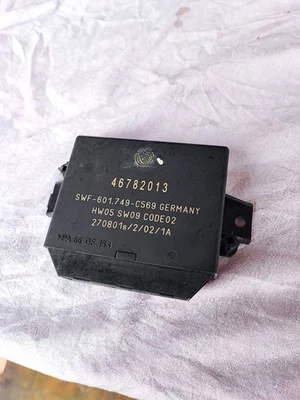 CENTRALINA SENSORI DI PARCHEGGIO PER FIAT Stilo COUPE' 3 PORTE 46782013 (01 10) - Immagine 1 di 3