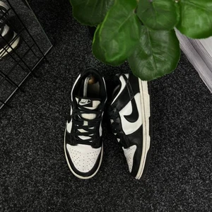 Nike Dunk Low Retro Sneakers White Black Y2k Swoosh - Picture 1 of 10