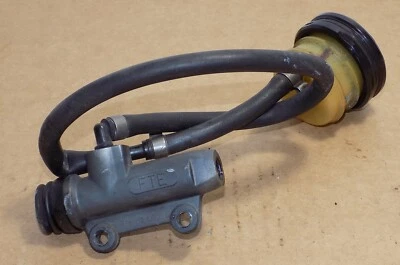 Rear Brake Master Cylinder w Reservoir & Billet Cap '02 BMW R1100S 1100R 1100RS - Image 1 of 3