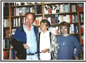 JOANNA McCLURE ARTHUR & KIT KNIGHT SAN RAFAEL CA BEAT WRITERS PHOTO POSTCARD #77 - Picture 1 of 2