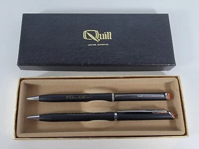 Antiga Caneta Esferográfica QUILL + Conjunto de Lápis Mecânico - Promo Wendy’s Dave Thomas - Imagem 1 de 4