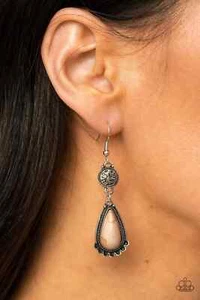 Paparazzi MONTANA MOUNTAINS brown earrings - Picture 1 of 2