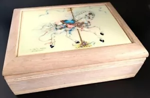 Aufzieh Musical Holz Schmuck Box eingelegt mit Kunst Fliese - KIMBERLY ENTERPRISES - Bild 1 von 8