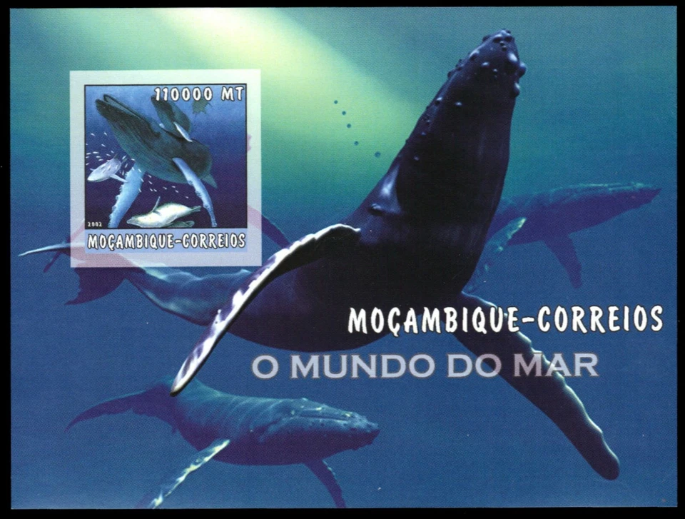 MOZAMBIQUE 1688i - Humpback Whale "Imperf Souvenir Sheet" (pb48603) - Image 1 of 1