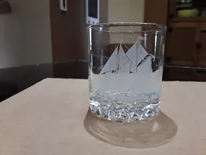Whiskey Glass Engraved Bluenose 2 Ship Pattern Etched Scotch Tumbler Barware - Picture 1 of 3