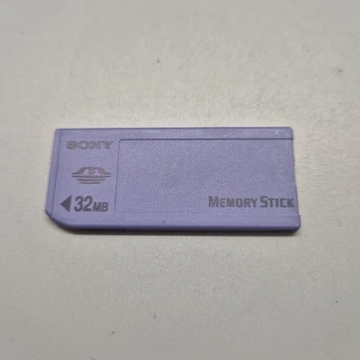 Sony Memory Stick 32MB - Image 1 of 2