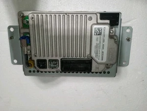 Ford Explorer Sync 3 2016-2019 unidad de pantalla de navegación con módulo APIM - Imagen 1 de 6