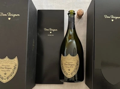 Botella de champán vacía Dom Perignon Vintage 2010 750 ml, caja, libro, corcho Foto 1 de 4