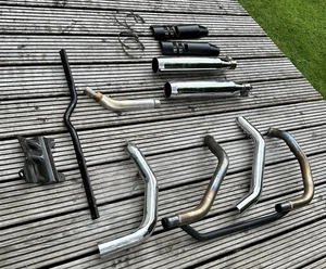Harley Davidson complete exhaust system with brackets & heatshields - Picture 1 of 2