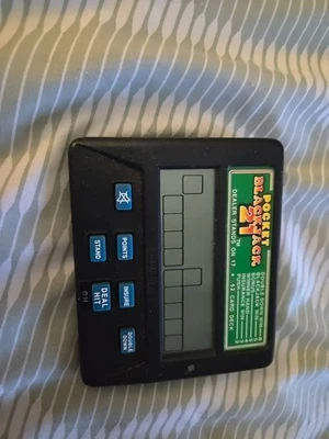 JUEGO ELECTRÓNICO DE MANO VINTAGE RADICA POCKET BLACKJACK 21 1350 FUNCIONA BIEN Foto 1 de 2