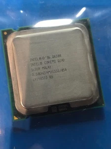 Intel Core 2 Quad Core Q8300 Processor - Picture 1 of 1