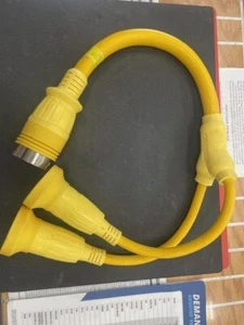 NUEVO ADAPTADOR HUBBELL SHORE POWER Y HBL64CM54 - Imagen 1 de 4