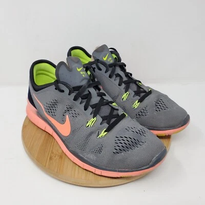 Nike Free TR Fit 5 Womens 7 Running Shoes Lace Up Sneakers Grey Low - Image 1 of 4
