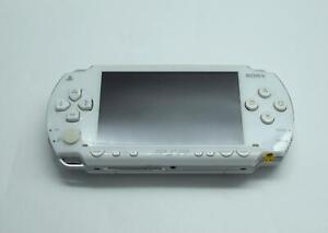 Sony PSP Original 1000 Handheld Console System Pearl White with Charger