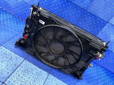 2019 2020 VOLVO V60 2.0L RADIATOR CONDENSER  INTERCOOLER FAN W/O MOTOR Foto 1 de 4
