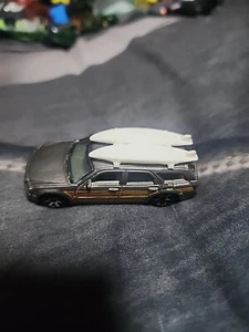 Matchbox Dodge Magnum Retro Rides #29 Gray Mtflk w/Surf Boards & Wood Grain - NM - Picture 1 of 5