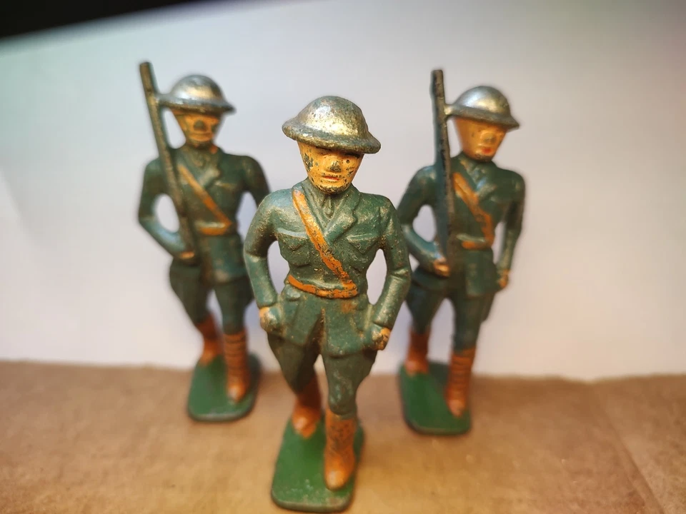 Soldados de la Legión Extranjera de Hierro Gris G108.109 Foto 1 de 2