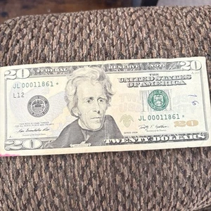 2009 Series Star Note Low # 00011861 20.00 Bill - Picture 1 of 3