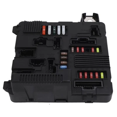 .Engine Fuse Box 8200306033 Circuit Protection Safe Fusebox Unit For Megane - Image 1 of 4