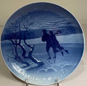 Plato Anual Bing Grondahl Navidad 1927 SIN CAJA ni CERTIFICADO A+ Estado - Imagen 1 de 4